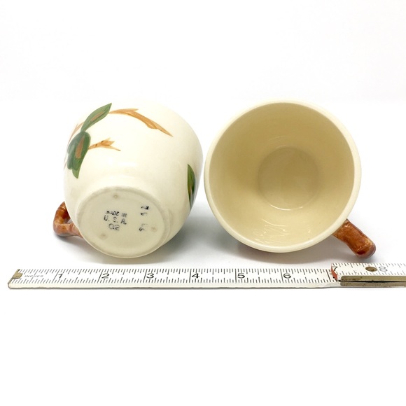 2 VTG Franciscan Ware Apple Tea Coffee Cup - Picture 5 of 8